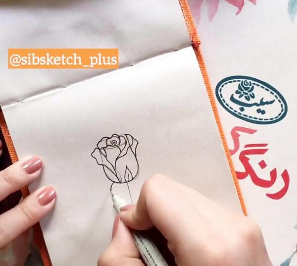 عکس نقاشی دخترانه سیاه و سفید