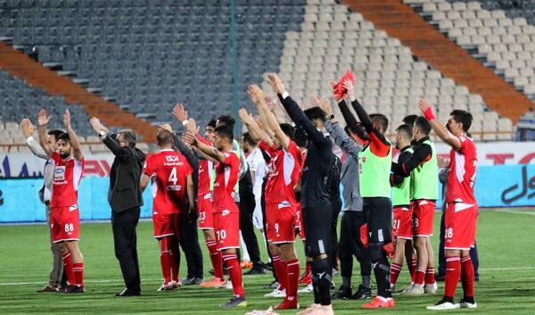 عکس شیر آتشین پرسپولیس
