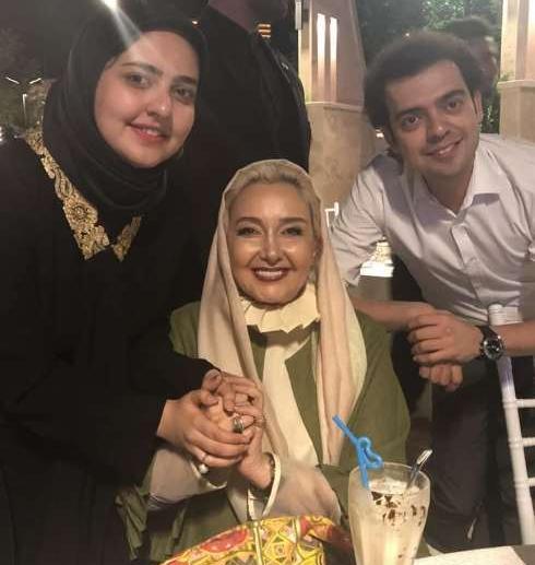 ژست عکس دخترانه در حرم امام رضا