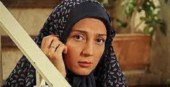 عکس حدیث میرامینی در ساختمان پزشکان