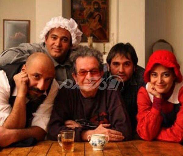 عکس نادر سلیمانی در کلبه عمو پورنگ