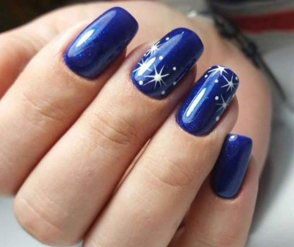 عکس طراحی ناخن خیلی ساده