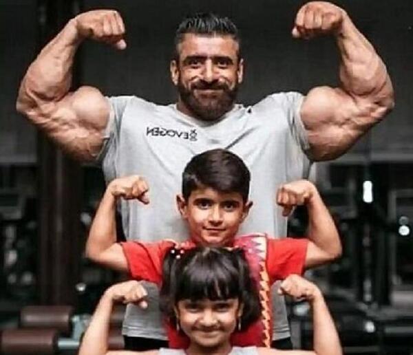 عکس نگرفتن هادی چوپان با بچه