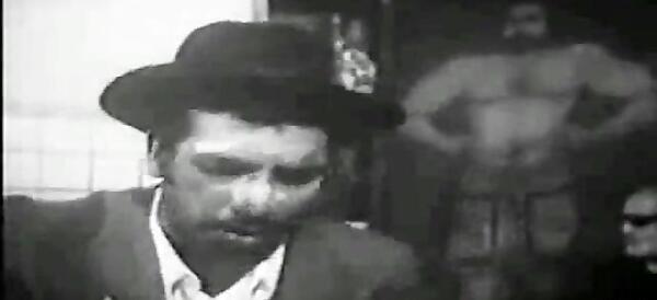 عکس بهمن مفید و همسرش