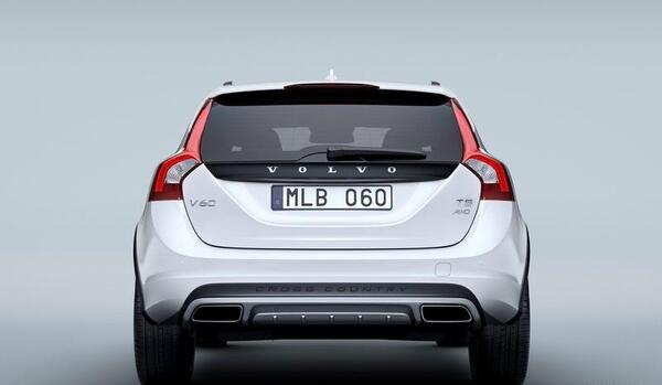 عکس ماشین ولوو xc60 r دیزاین پلاس