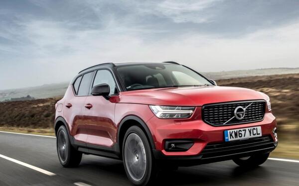 عکس ماشین ولوو xc60 r دیزاین پلاس