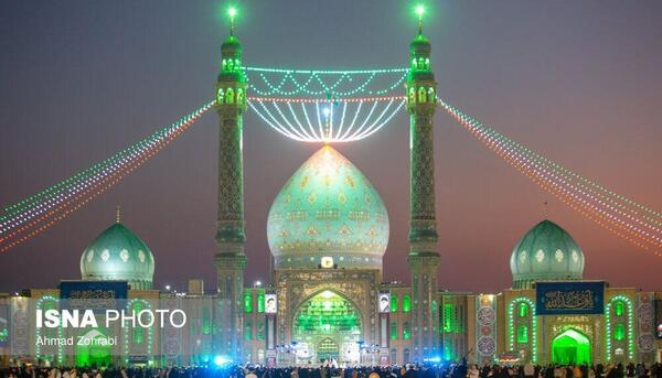 عکس چراغانی حرم حضرت معصومه