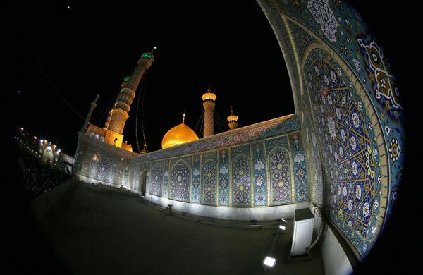 عکس چراغانی حرم حضرت معصومه