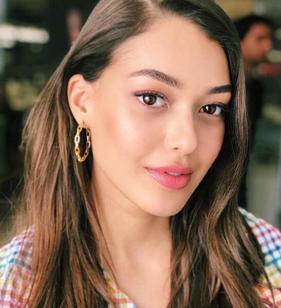 عکس دنیز کان اکتس