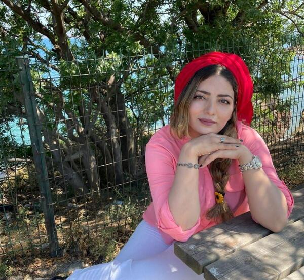 عکس زهرا محمودی بازیگر