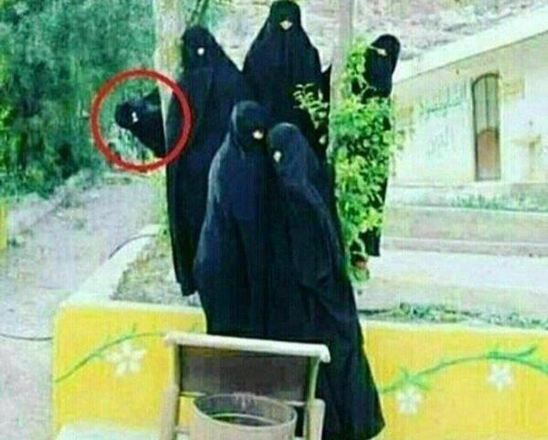 عکس نوشته دختر باید آذرماهی باشه