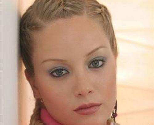 عکس آیسان بازیگر سریال ایزل