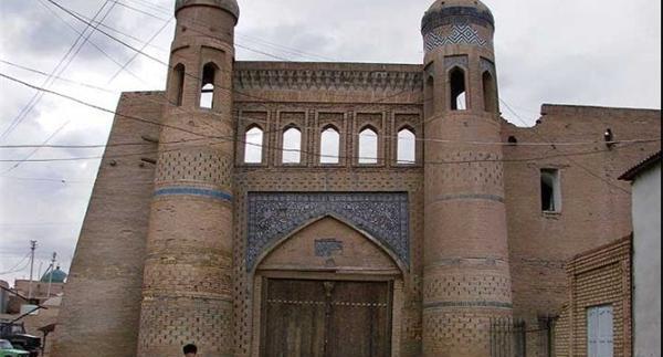 عکس آرامگاه پوریای ولی