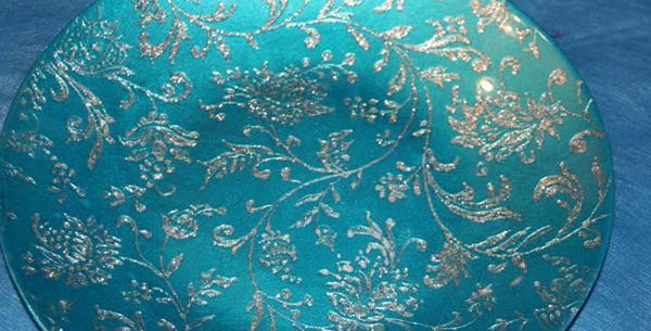 عکس طرح نقاشی روی ظروف شیشه ای