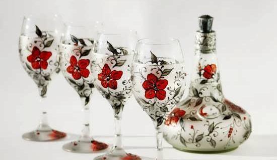 عکس طرح نقاشی روی ظروف شیشه ای