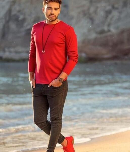 عکس سینا درخشنده و طرفدارانش
