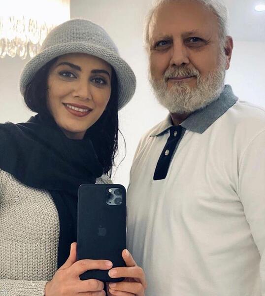 عکس جلیل فرجاد و مونا فرجاد