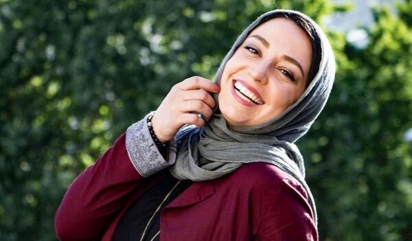 عکس مجری تلویزیون که کشف حجاب کرده