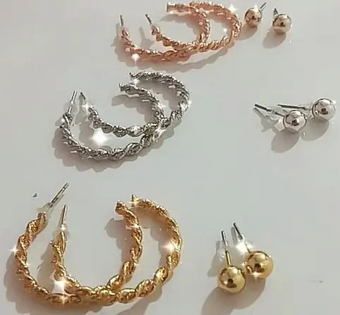 عکس گوشواره پیچی