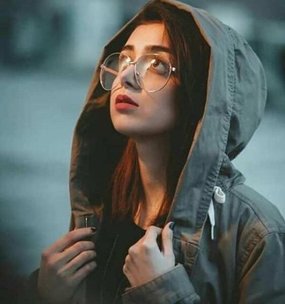 عکس پروف دختر عینکی