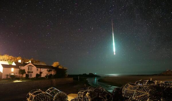 عکس شهاب واره