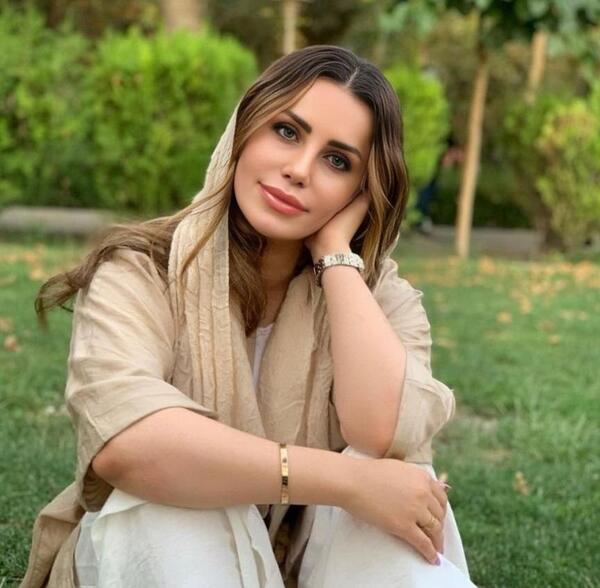 عکس ثنا حاجی زاده
