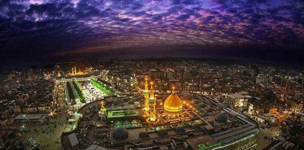 عکس یادگاری با حرم امام حسین