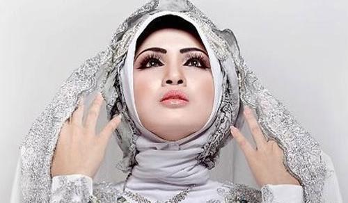 عکس آرایش عروس با حجاب