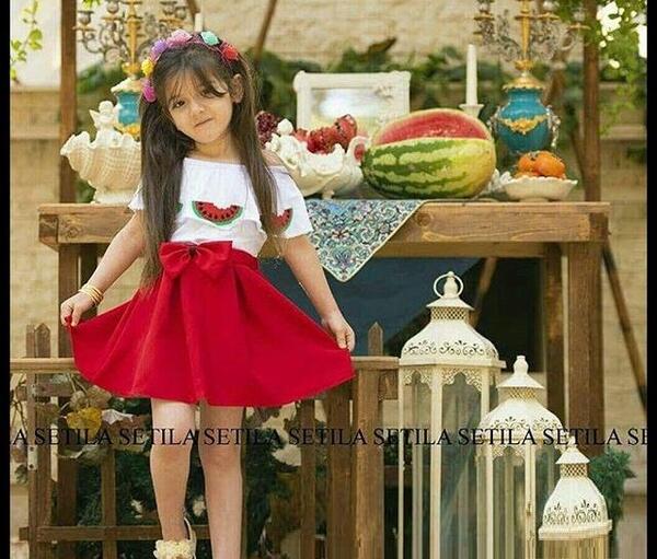 ژست عکس نوزاد شب یلدا