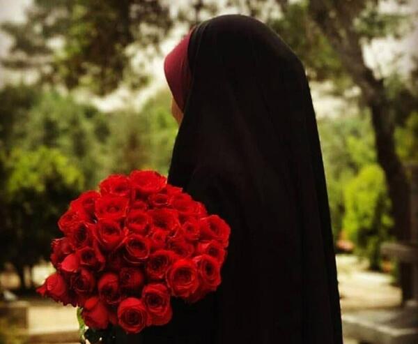 عکس دختر با حجاب مینیاتوری