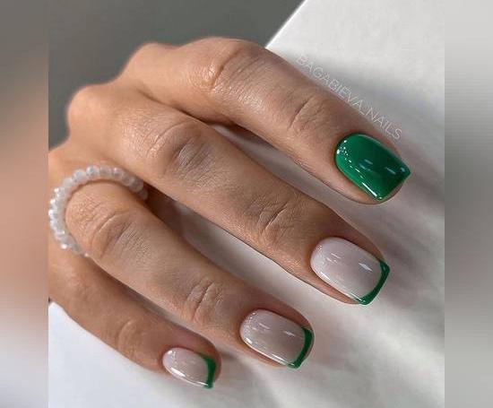 عکس طراحی ناخن با ورق طلا