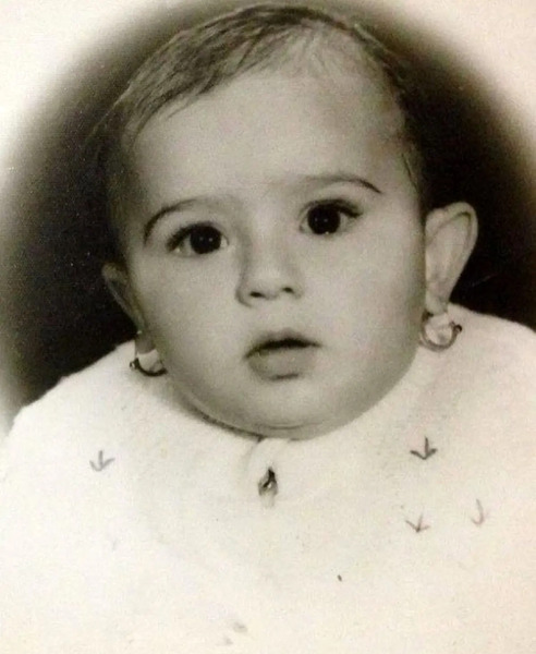 عکس کودکی ضرغامی