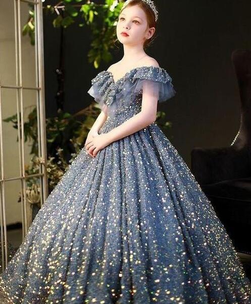عکس لباس مجلسی دخترانه یقه دلبری