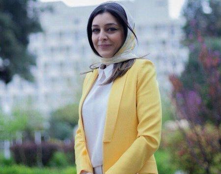 عکس لختیه ساره بیات