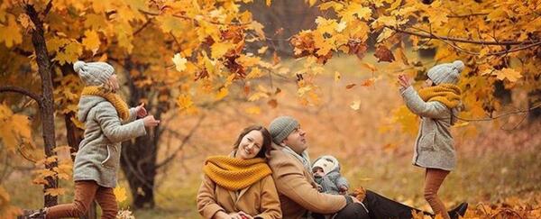 عکس پاییزی از کودک