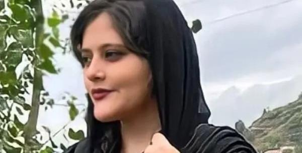 عکس مهسا امینی روی پول