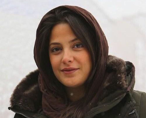 عکس تمام قد طناز طباطبایی