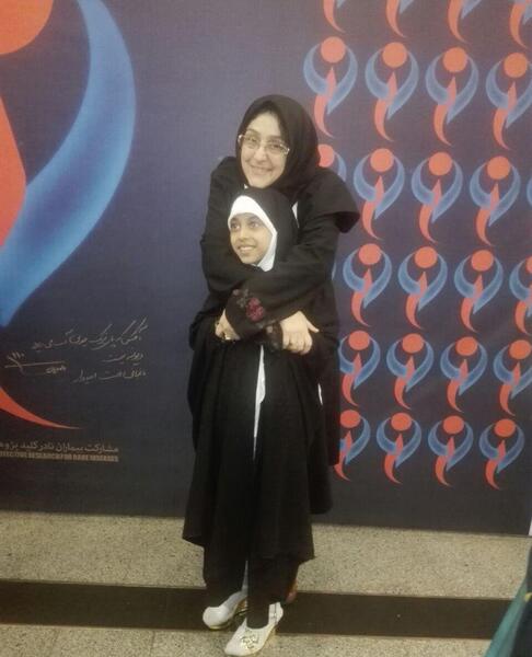 عکس نقاشی دختر و مادر