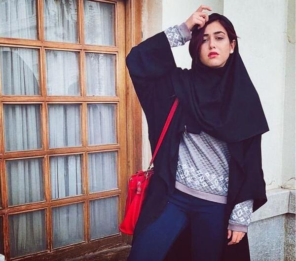 عکس مو زیر مقنعه