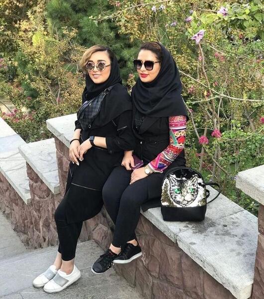 عکس مو زیر مقنعه