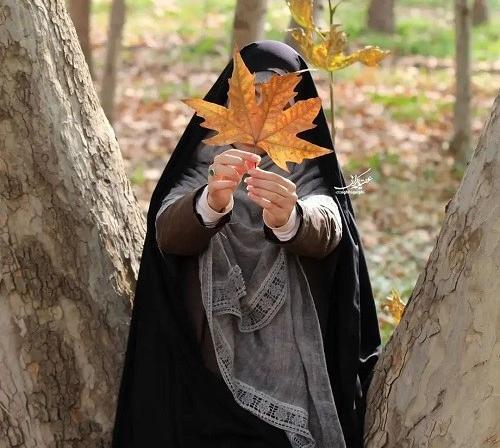 عکس پاییزی دختر چادری