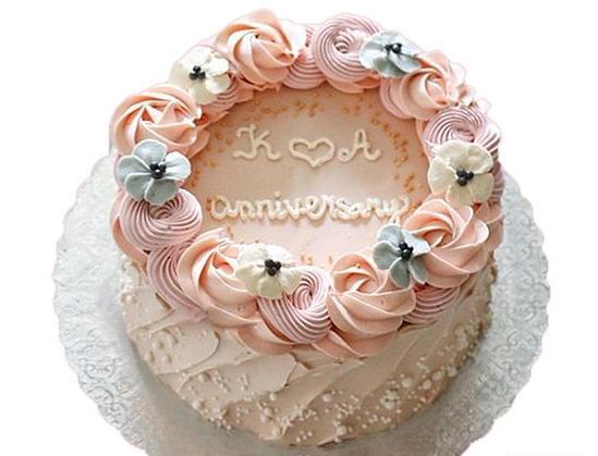 عکس کیک سالگرد ازدواج قلبی