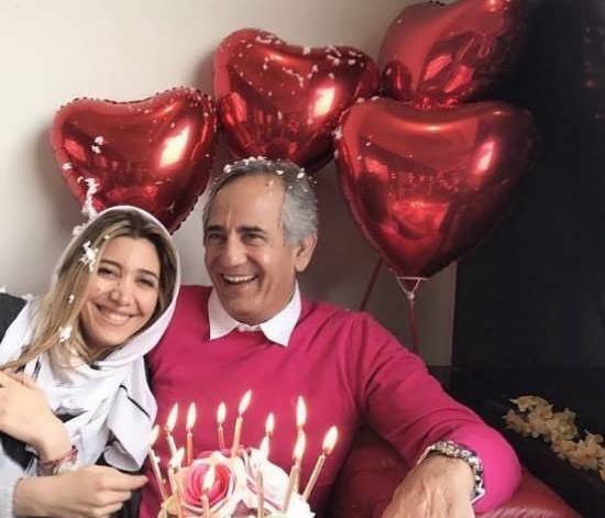 ژست عکس دخترانه عکاسی