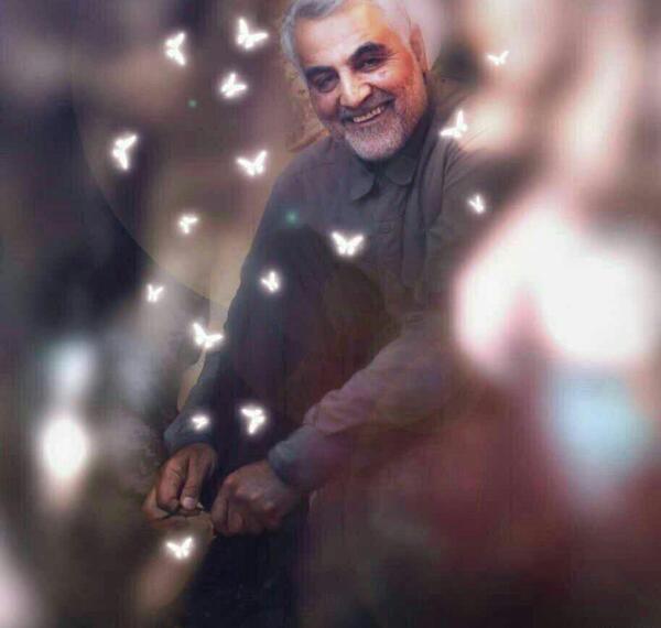عکس حاج قاسم با خنده