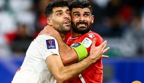 عکس مهدی طارمی با محسن مسلمان