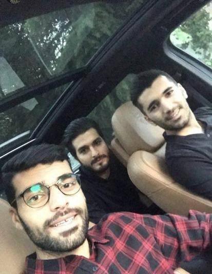 عکس مهدی طارمی با محسن مسلمان