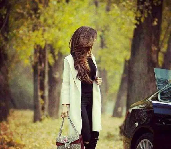 عکس پروفایل دخترانه سلفی با گوشی