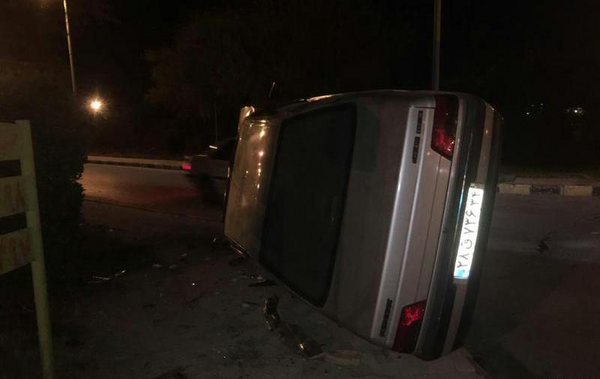 عکس پژو تصادفی در شب