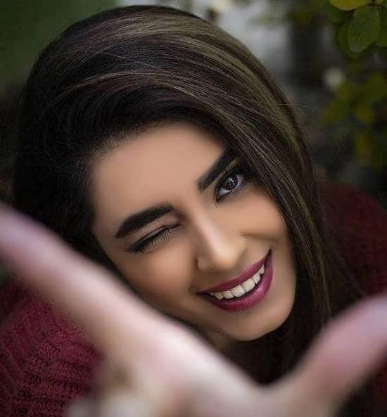 ایده ژست عکس پروفایل