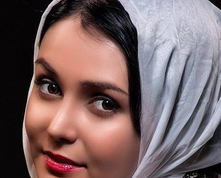 عکس مجری کیمیا گیلانی